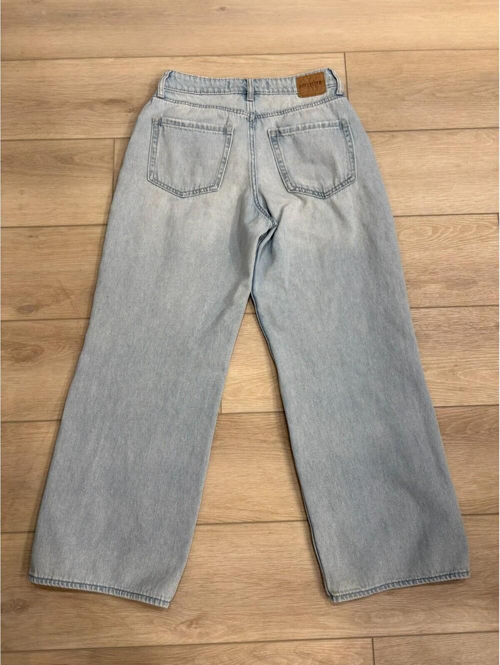 Hollister Jeans Womens 4S Blue Denim Light Wash Ultra High Rise Baggy Wide Leg - Picture 7 of 8